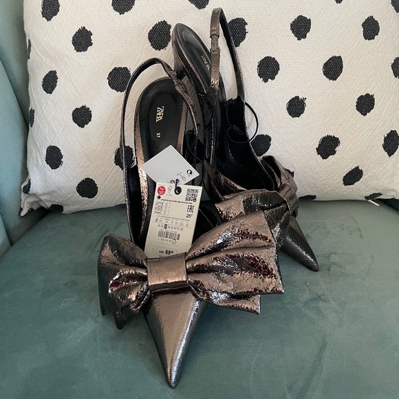 Zara metallic grey bow slingback heels in 6.5 - Picture 2 of 7